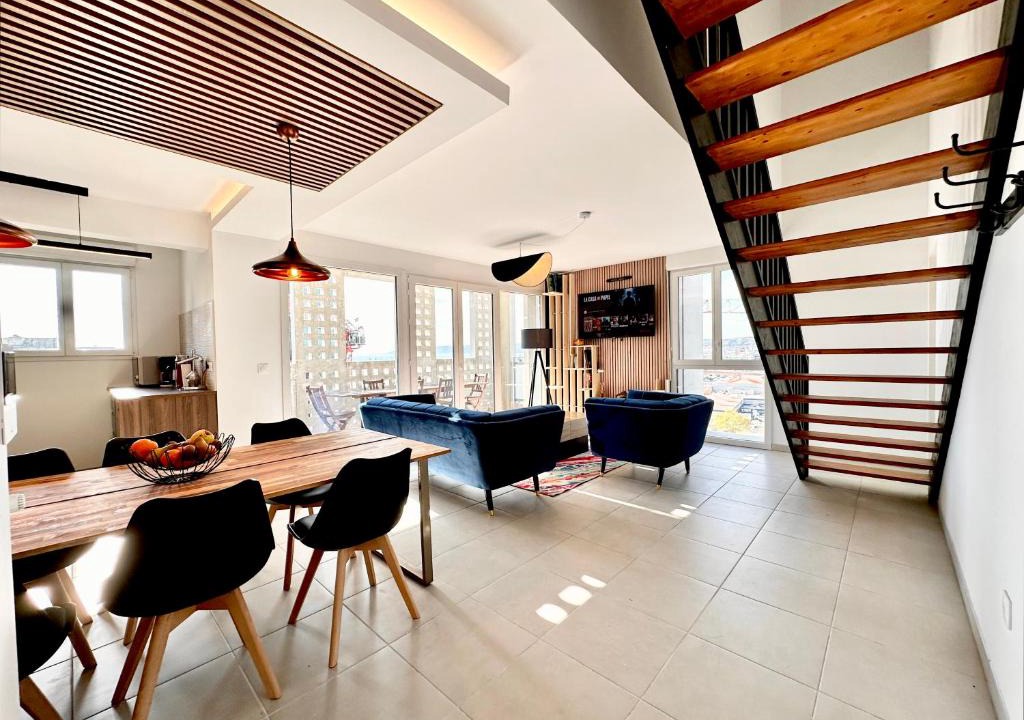 Euromed - La Joliette Apartment | Duplex - Vue Mer exceptionnelle - Quartier Euromed-avec Box