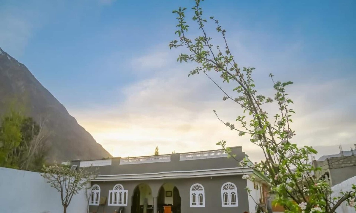 Gilgit Hotel | Duroyou Inn
