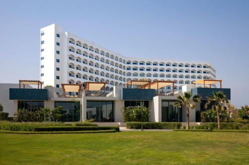 Ajman Resort | Dusit Ajman Resort & Villas