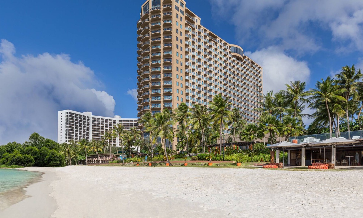 Tumon Resort | Dusit Beach Resort Guam