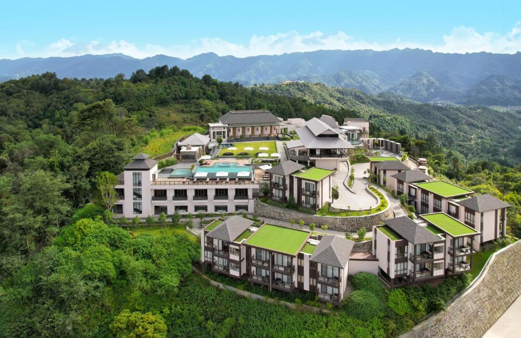 Changunarayan Hotel | Dusit Thani Himalayan Resort Dhulikhel, Nepal