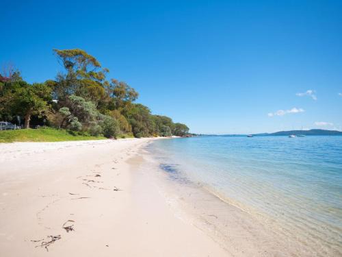 Nelson Bay House | Dutchies on Thurlow