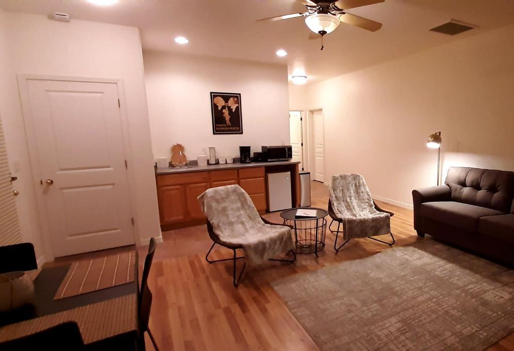 Prescott House | Eagle View Haven
