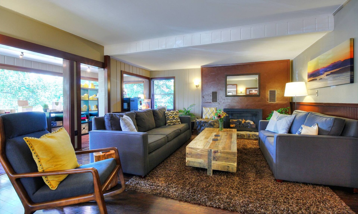 Friday Harbor Hotel | Earthbox Inn & Spa