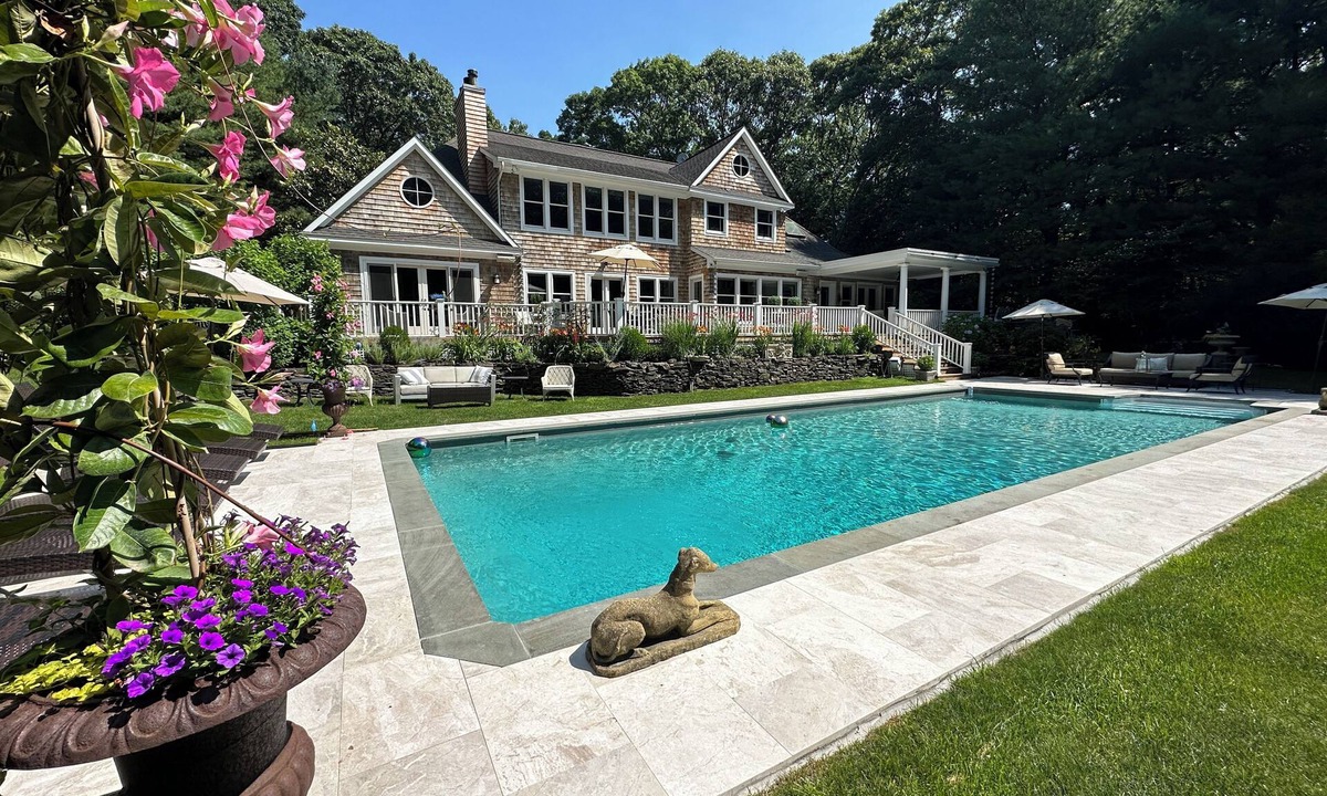 Northwest Harbor House | East Hampton Designer Home close to village with heated pool.