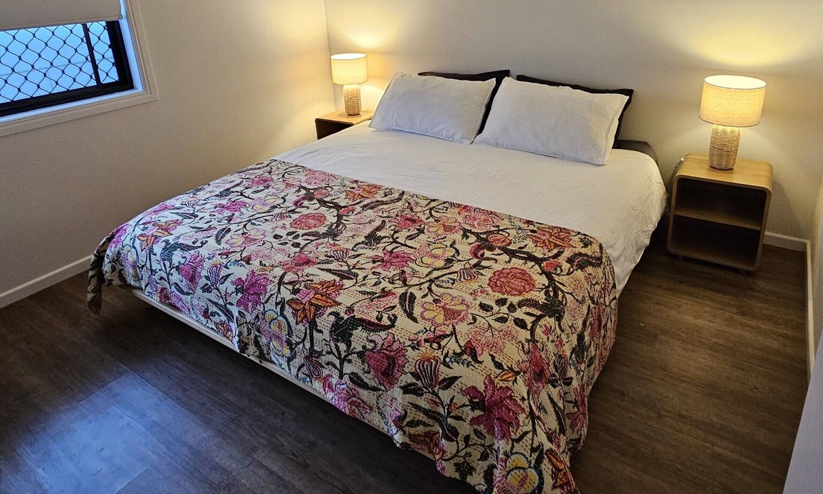 Rochedale South Apartment | Easy Access to Brisbane - Gold Coast Private Guest Unit w/on-site Parking