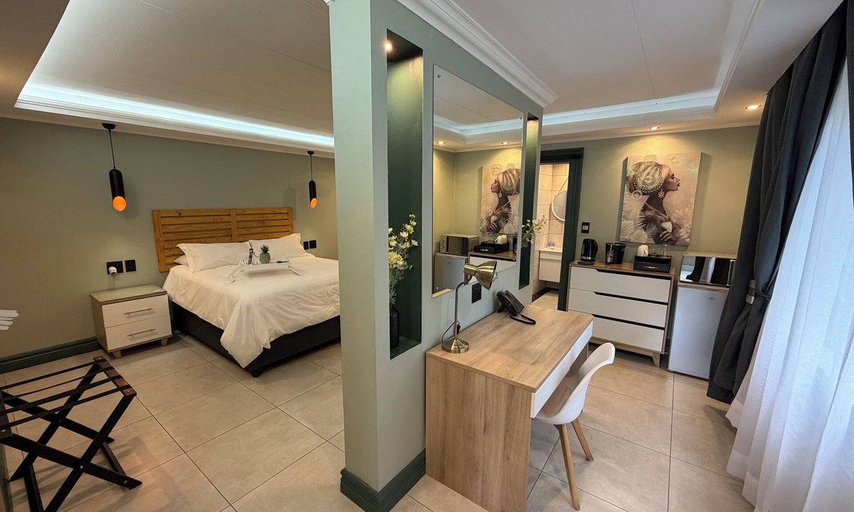 Thabazimbi Hotel | Echo Mountain Inn