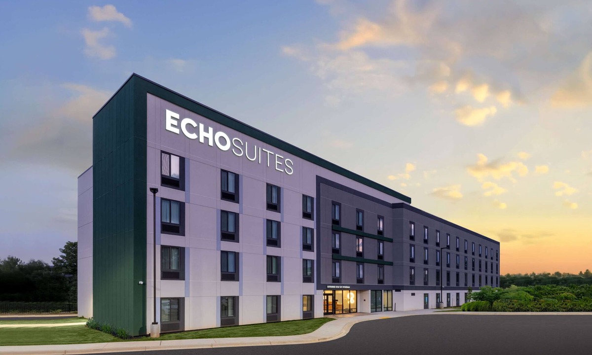 Arcadia Hotel | ECHO Suites Extended Stay by Wyndham Spartanburg