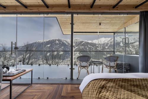 Manali Hotel | Echor Himalayan Sky Cabins Sethan, Manali