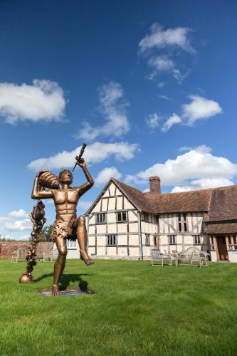 Eckington House | Eckington Manor