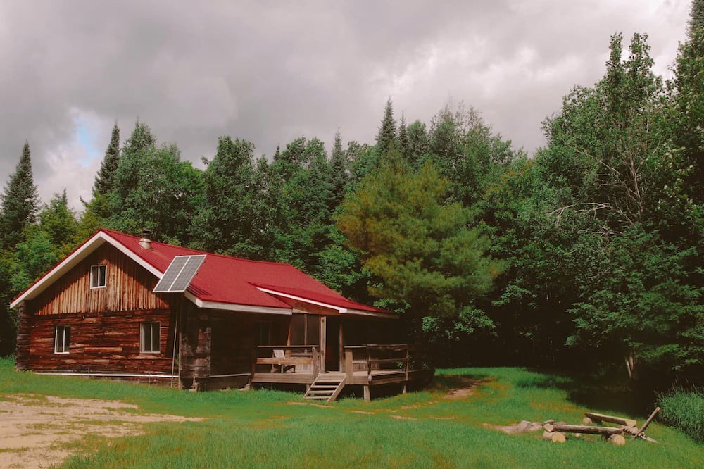 Mattawa Cabin | Eco-Friendly Cabin Rental in the Woodlands of Mattawa, Ontario
