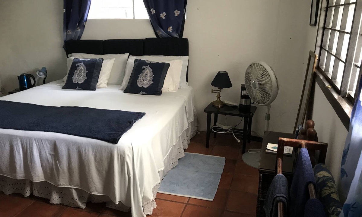 Two Mile Hill Apartment | ECO FRIENDLY QUAINT PALMETTO Studio