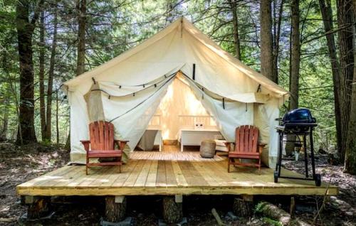 Broadalbin Other | Eco Glamping Hideaway Family Owned Boutique Retreat Off Grid Living in Broadalbin, New York