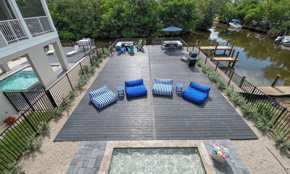 Cortez House | ⚓Eco-Home | Heated Pool, Boat Slip, Fire Pit & Elevator + Min to AMI⚓