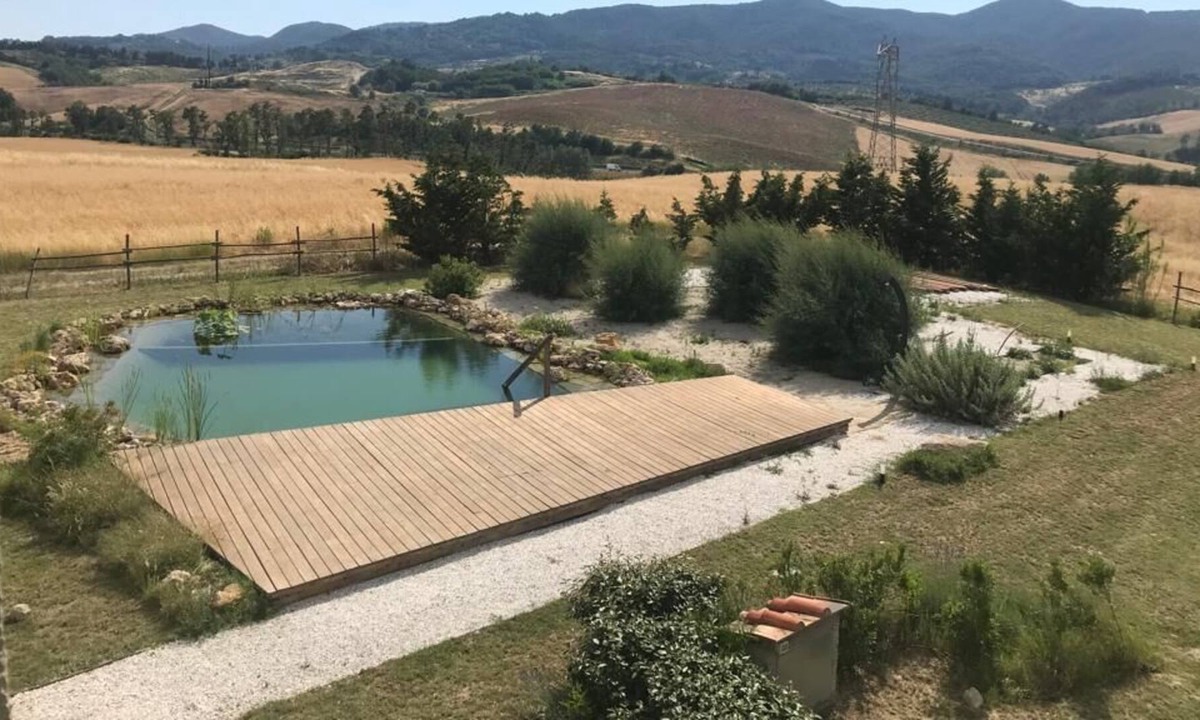 Fauglia Villa | Ecological villa with bio-pool nestled in the Toscama countryside