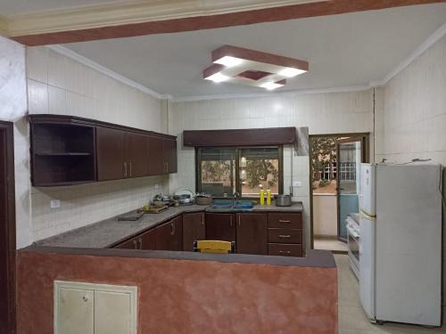 Az-Zarqa Apartment | Economic Apartment