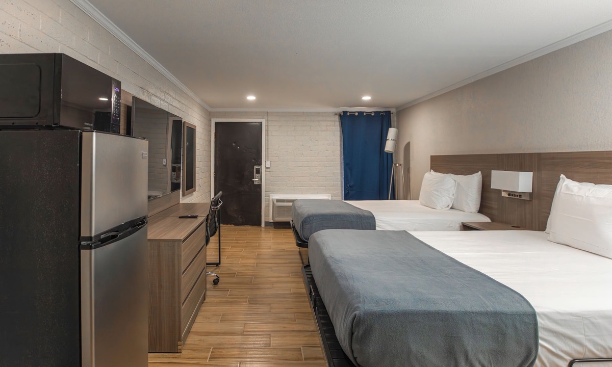 Springfield Hotel | Economy Suites Springfield - Extended Stay