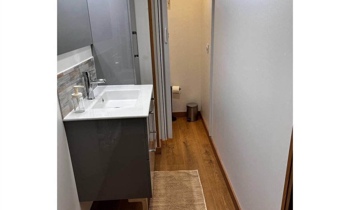 Bordeaux-Lac Condo | eden de bruges 2