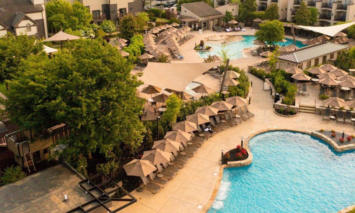 Lancaster Hotel | Eden Resort and Suites, BW Premier Collection