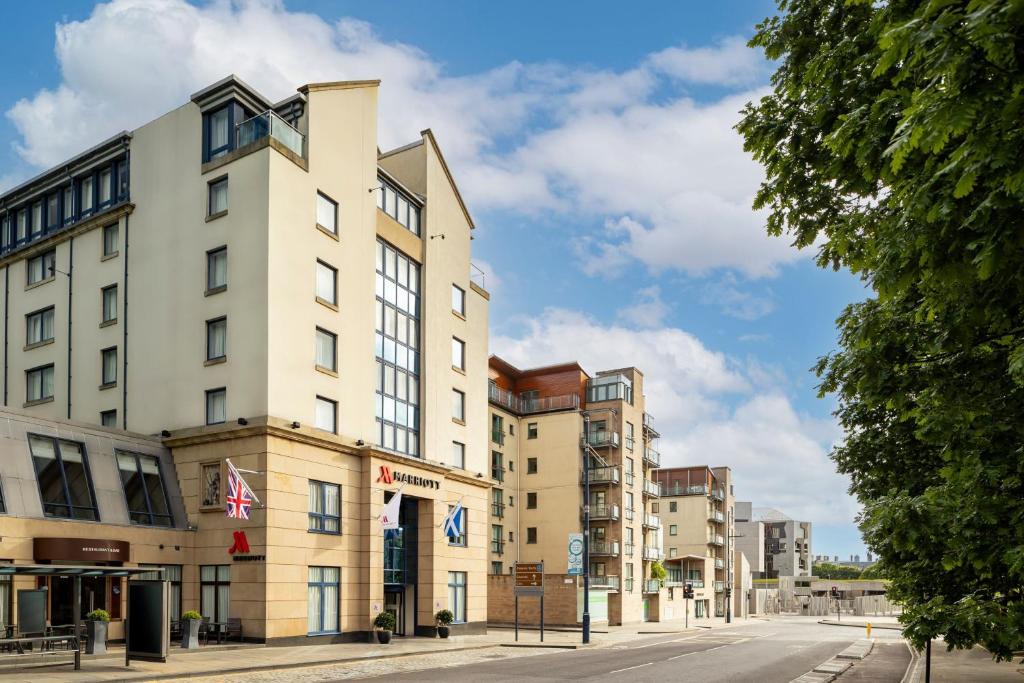 Old Town Hotel | Edinburgh Marriott Hotel Holyrood