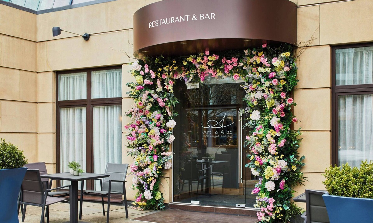 Old Town Hotel | Edinburgh Marriott Hotel Holyrood