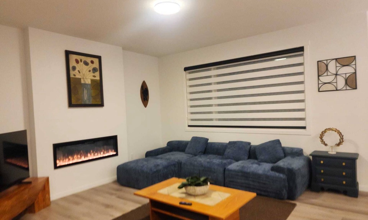 Northwest Edmonton House | Edmonton Executive Suite in Prime Location