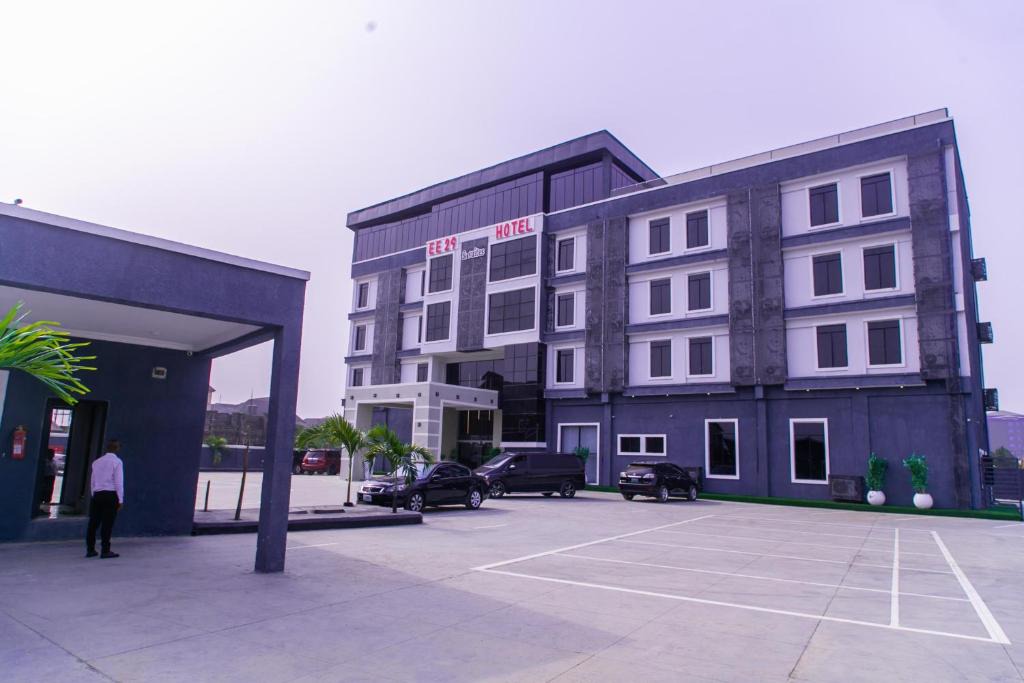 Owerri Hotel | EE29 Hotel and Suites