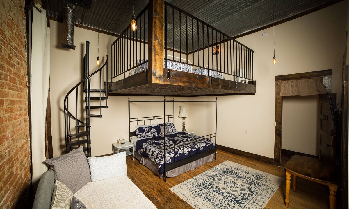 Casey Hotel | Eighteen-Ninety Sleepover