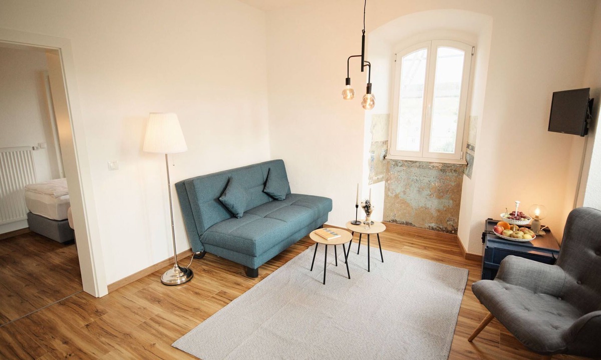 Saffig Bed & Breakfast | Einzelzimmer Studio - Gästehaus im Schlosspark