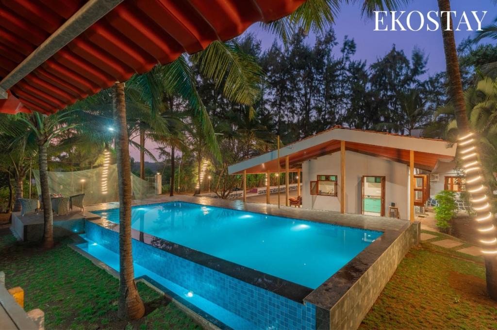 Palghar Villa | EKOSTAY Gold - Koral Wood
