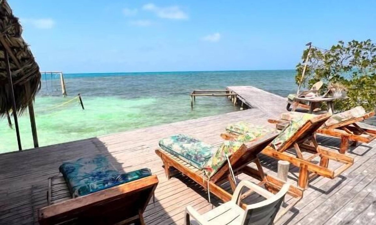 Isla Tintipan Hotel | El Arca