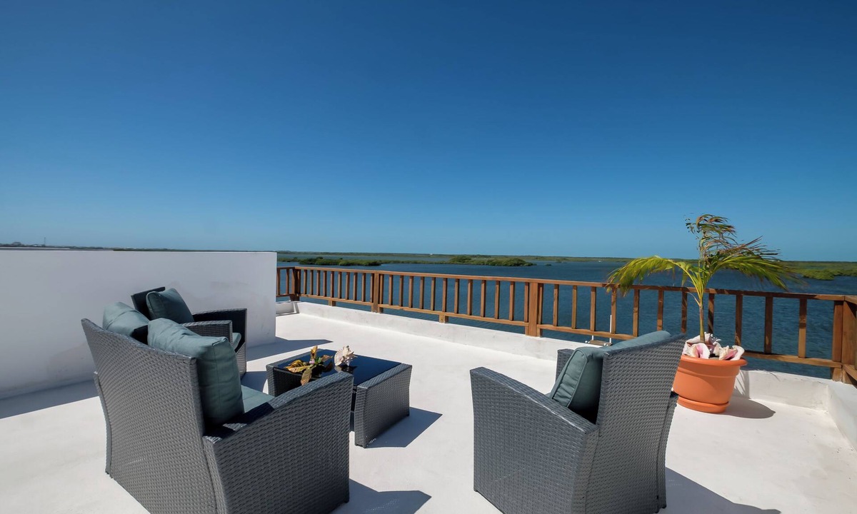 San Pedro Condo | El Estero A2: Your Sunset Getaway