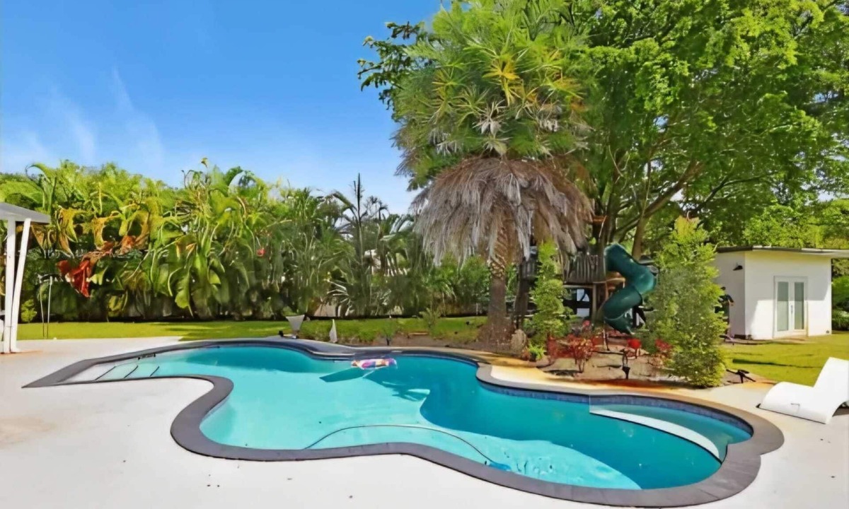 Ludlam House | el laguito