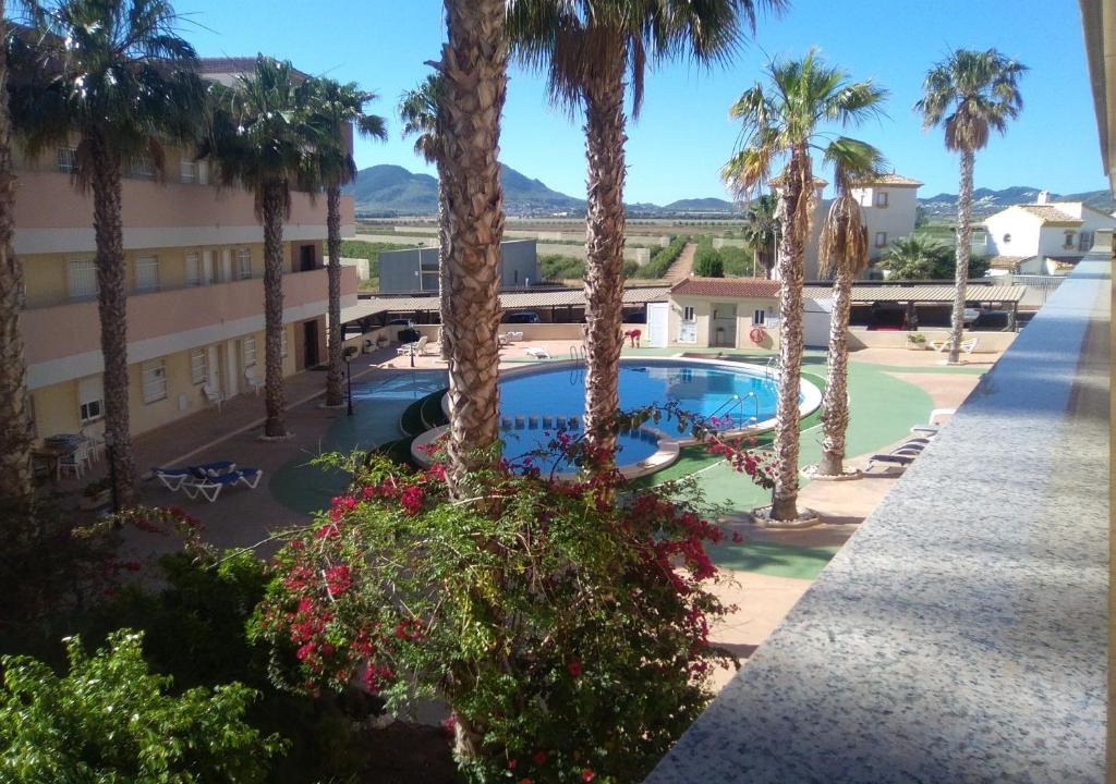 Los Nietos Apartment | El Palmeral