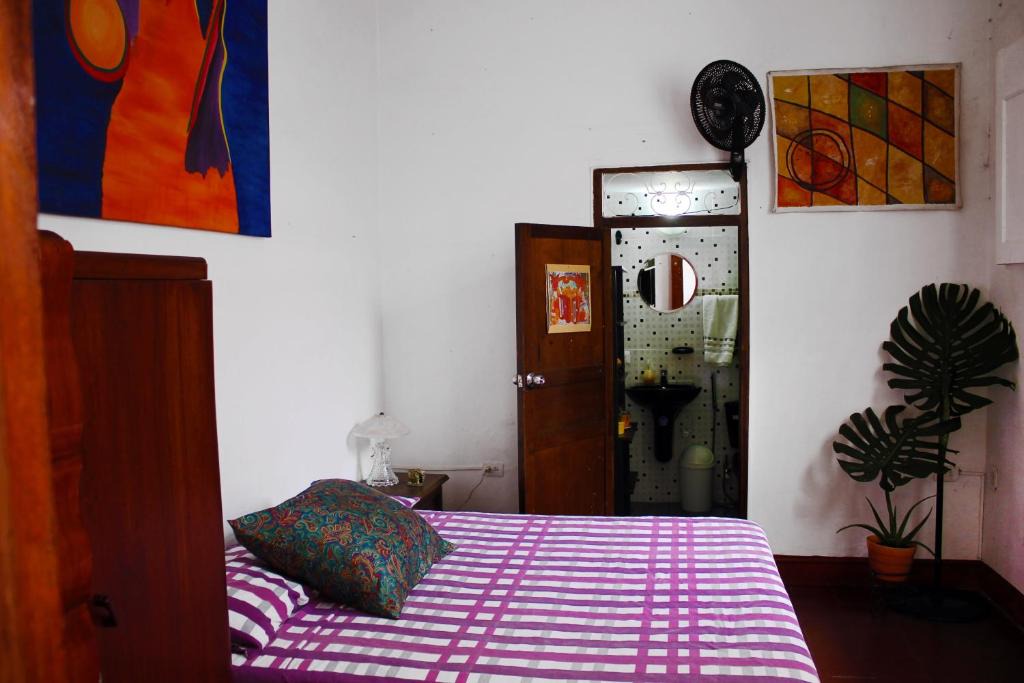 San Antonio House | El Patio Hostel