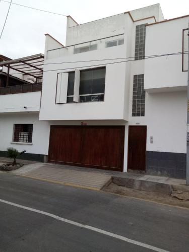 Punta Hermosa House | El Refugio