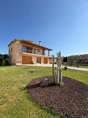 Navata House | El Roure