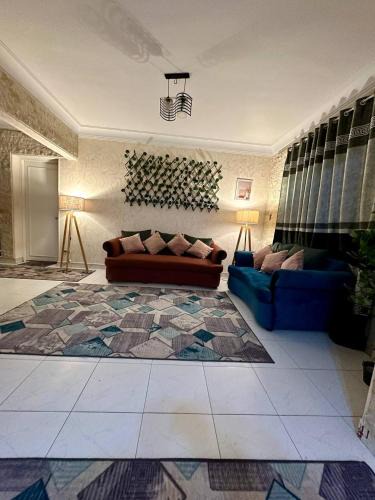 Nasr City House | El Sultans Men Only