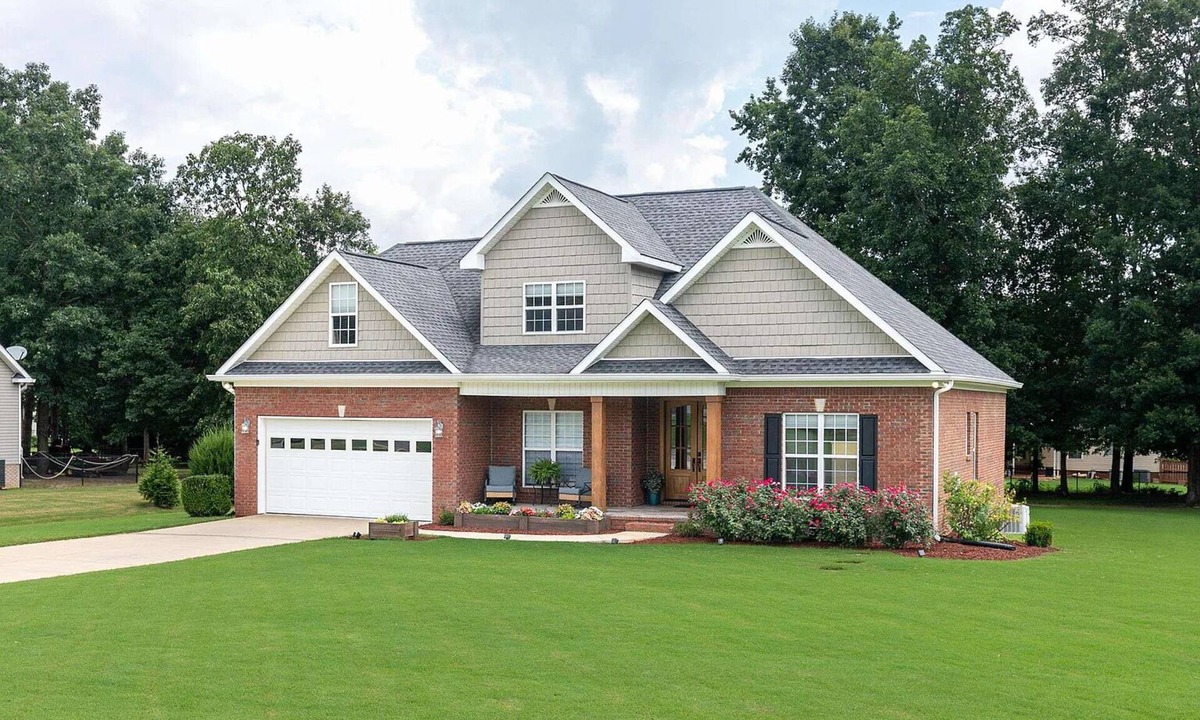 Fort Mc Clellan House | Elegant and relaxing close to Golf Courses, Bike Trails and Cheaha State Park