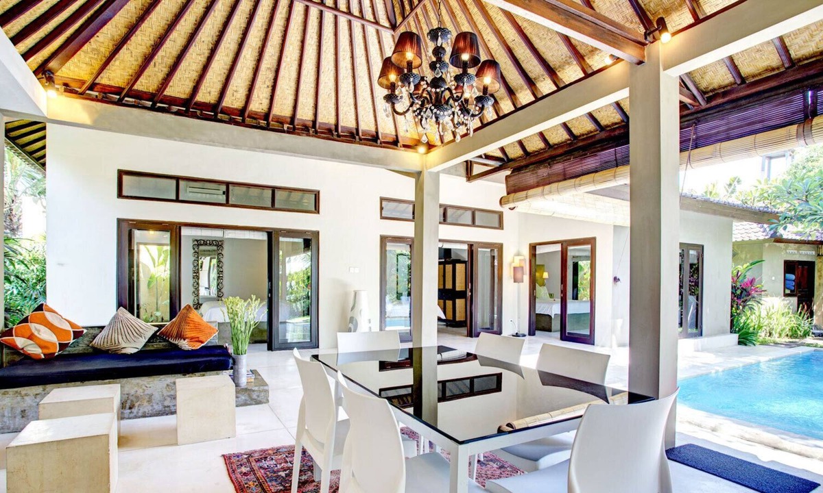 Sunset Road Villa | Elegant, Chic, Slightly Funky Villa - Lush Gardens, Private Pool
