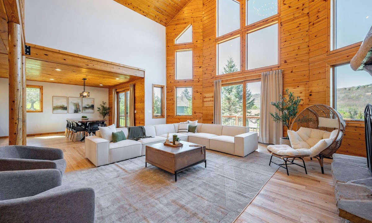 McHenry House | Elegant Escape Steps from Lake & Fun
