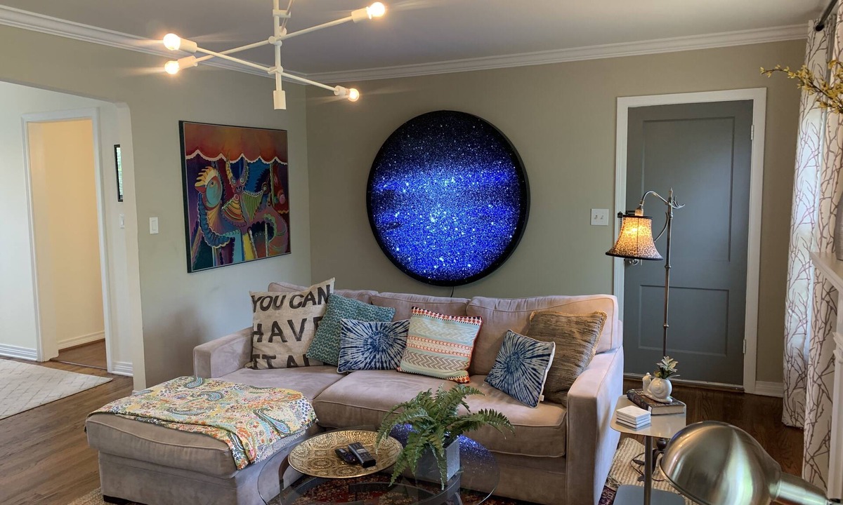 Central Oklahoma City House | Elegant Family Friendly | Just Minutes Walk to Midtown