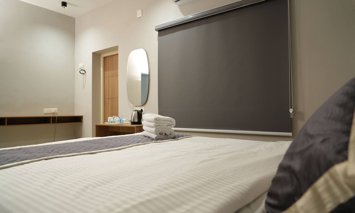 Saravanampatty Hotel | ELEGANT RESIDENCY