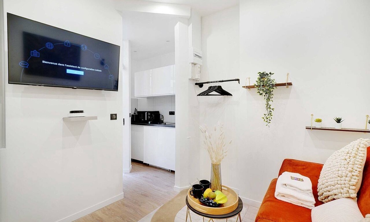 17th Arrondissement Apartment | Elegant Studio - 2P - Place Pigalle