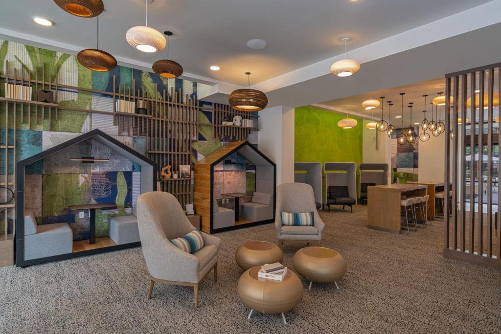 Downtown Colorado Springs Hotel | Element by Marriott Colorado Springs Downtown