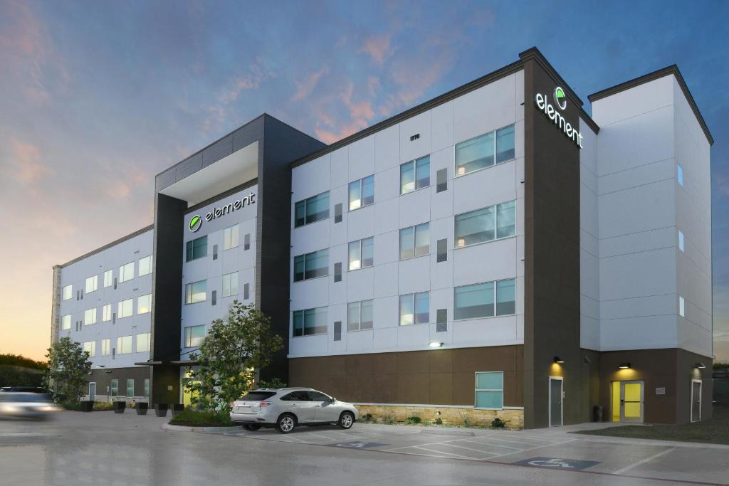 Warner Ranch Hotel | Element by Marriott Austin Round Rock