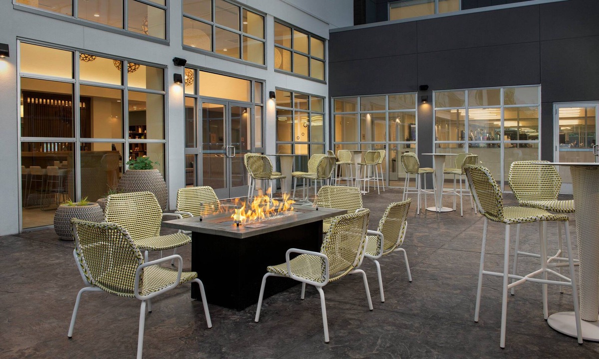 Five Oaks Hotel | Element by Marriott Portland Beaverton