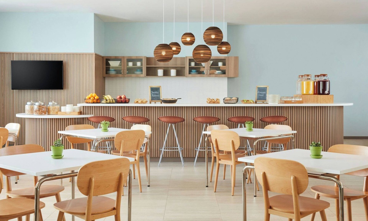 Mission Valley East Hotel | Element by Marriott San Diego Mission Valley