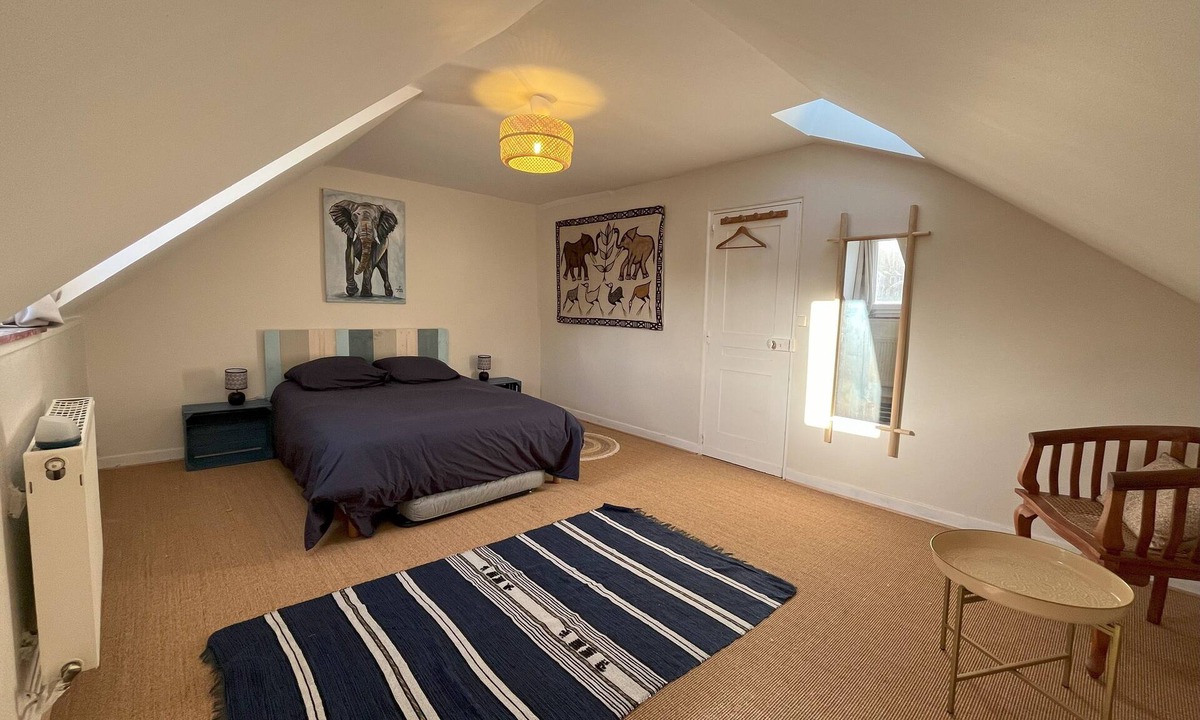Yport Bed & Breakfast | ELEPHANT ROOM