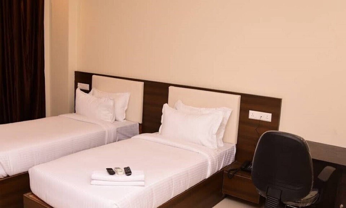 Lakshminarayana Pura Apartment | Elephant Suites Brookefield #28